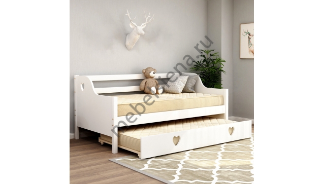Детская деревянная кровать Авита